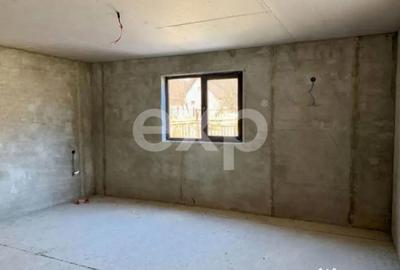 Casă cu 3 camere cu Teren 1446 Mp în Buhoci - 4