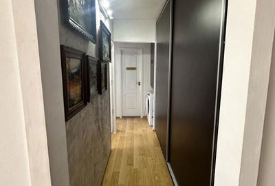 Apartament cu 3 camere semidecomandat în Calea București - 7