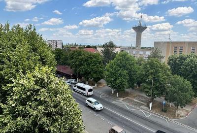 De vânzare - Apartament ultracentral, 4 camere, 132 mp, Chișineu-Criș, - 2