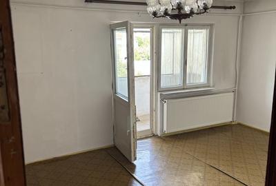 Apartament cu 2 camere decomandat în Rogerius - 2