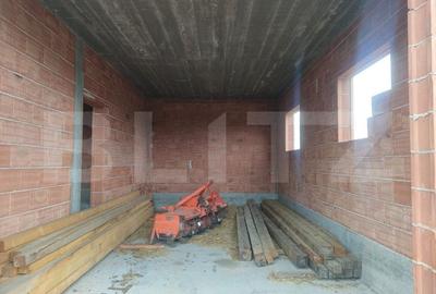 Casa la rosu, 350 mp utili, zona Marginea - 11