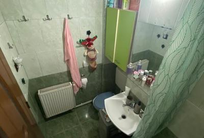ENESCU , apartament cu 3 camere ,etaj 4 -acoperis! - 10