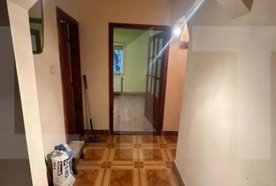 Apartament cu 3 camere decomandat în Miorița - 8