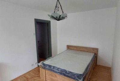 Apartament cu 2 camere semidecomandat în Costin Georgian - 7