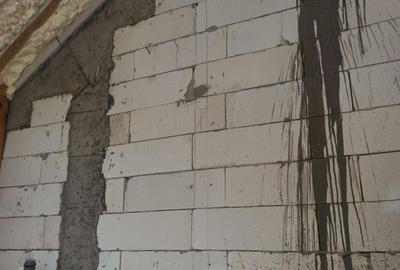 Casă cu 4 camere cu Canalizare în Central - 16