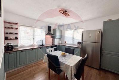 Duplex cu 4 camere cu Teren 211 Mp în Cașolț - 2