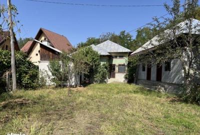 Casă cu 6 camere cu Teren 610 Mp în Bogați - 2