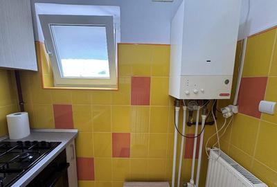 2 cam, et. 3, 37 mp, renovat, mobilat+utilat, zona Crisan - 18