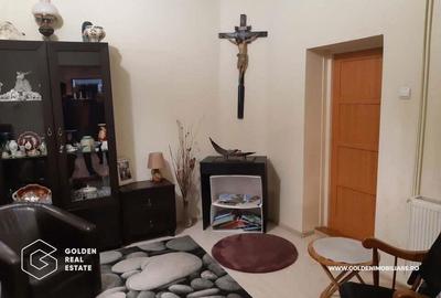Casa mare, cu 4 apartamente a cate 1, 2, 3 ?i 4 camere fiecare - 15