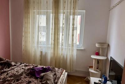 Apartament cu 3 camere decomandat, mobilat în Dâmbovița - 3