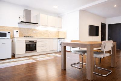 Apartament cu 4 camere decomandat, mobilat în Universitate - 3