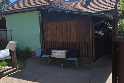 Casă cu 2 camere cu Teren 250 Mp în Burdea - 1