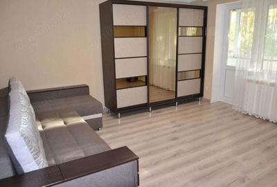 Garsonieră nedecomandată în Central - 1