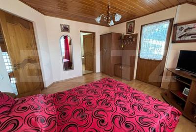 Casă cu 5 camere cu Teren 8900 Mp în Central - 16