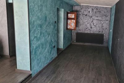 Spațiu comercial, de 50 mp, în Central - 4