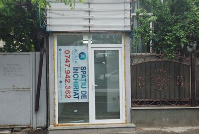 Birou, de 25 mp, în Central - 1