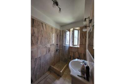 REV2005300 Casa - Otopeni - Mc Donalds - 14