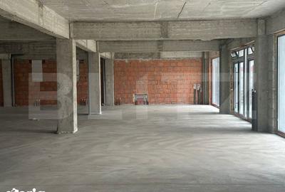 Spațiu comercial, de 100 mp, în Central - 6