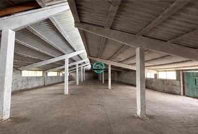 Spațiu comercial, de 680 mp, în Periș - 3