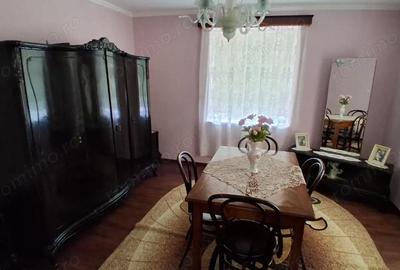 Casă cu Teren 1600 Mp în Central - 3