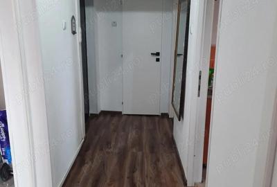 Apartament cu 3 camere decomandat în Central - 4