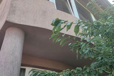 Casă cu 4 camere în Central - 2