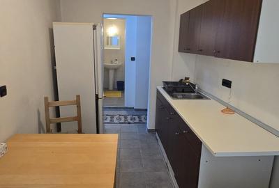Apartament cu 2 camere decomandat, mobilat în Băneasa - 9