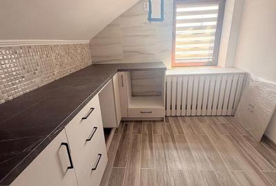 Spațiu comercial, de 600 mp, în Central - 8