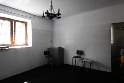 Apartament cu 4 camere semidecomandat în Primăverii - 9