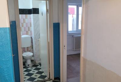 Apartament cu 2 camere decomandat în Tomis Nord - 9