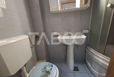 Apartament cu 2 camere decomandat, mobilat în Lazaret - 8