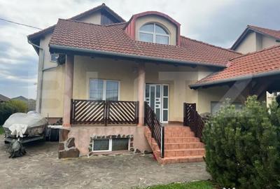 Casă cu 7 camere cu Teren 1437 Mp în Sâncraiu de Mureș