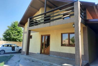 Casă cu 5 camere cu Teren 4000 Mp în Timișești - 8