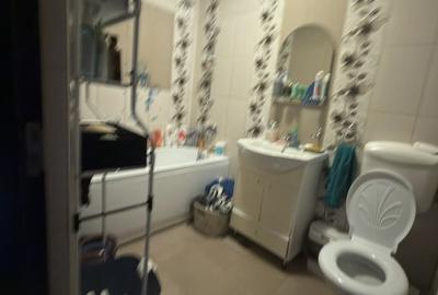 Apartament cu 3 camere semidecomandat, mobilat în Florești - 6