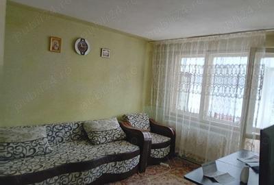 Vand apartament 2 camere - 4