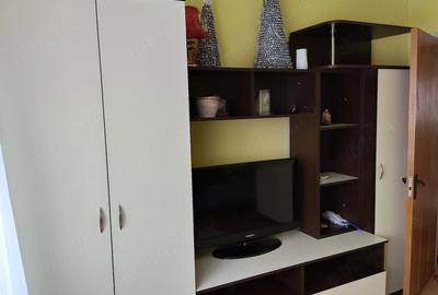 Apartament cu 3 camere decomandat, mobilat în Zimbru - 2