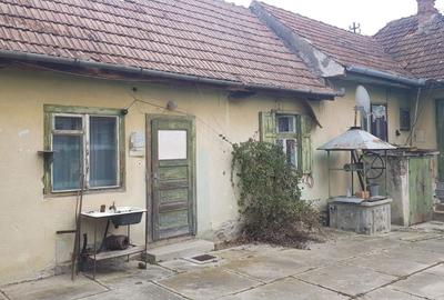 Casă cu 4 camere în Central - 2