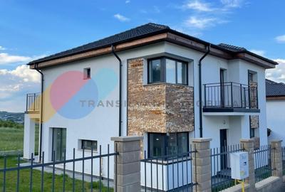 Casa cuplata, finisata, 142 mp utili, 5 camere, garaj, zona Chinteni - 2