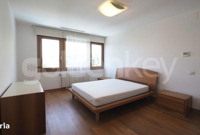 Casă cu 5 camere cu Teren 500 Mp în Central - 10