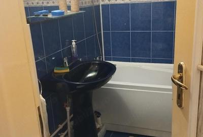 Apartament cu 2 camere decomandat în Galata