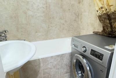 Apartament cu 3 camere decomandat în Central - 4