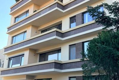 Apartament cu 3 camere în Central - 2