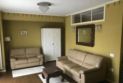 Inchiriez apartament 2 camere, zona Faleza Nord, Constanta 750 EURO - 1