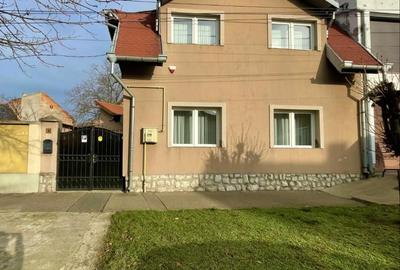 Casă cu 4 camere în Cantemir - 8