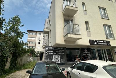 Apartament cu 2 camere semidecomandat, mobilat în Berceni