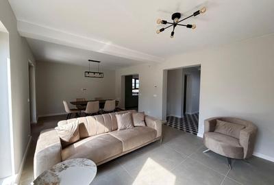 Casă cu 5 camere cu Teren 427 Mp în Central - 8