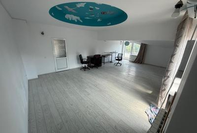 Spațiu comercial, în Central - 2