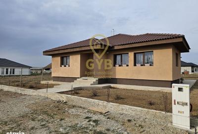 Casă cu 4 camere cu Teren 686 Mp în Oșorhei - 8