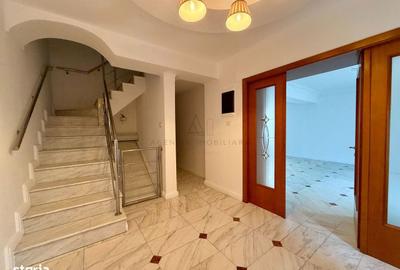 Casă cu 5 camere cu Canalizare în Ultracentral - 12