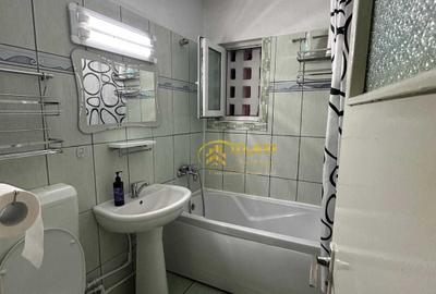 Apartament cu 3 camere în Podu Roș - 8